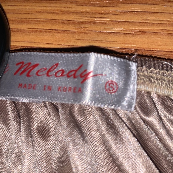 Beige/cream under slip - Picture 1 of 3